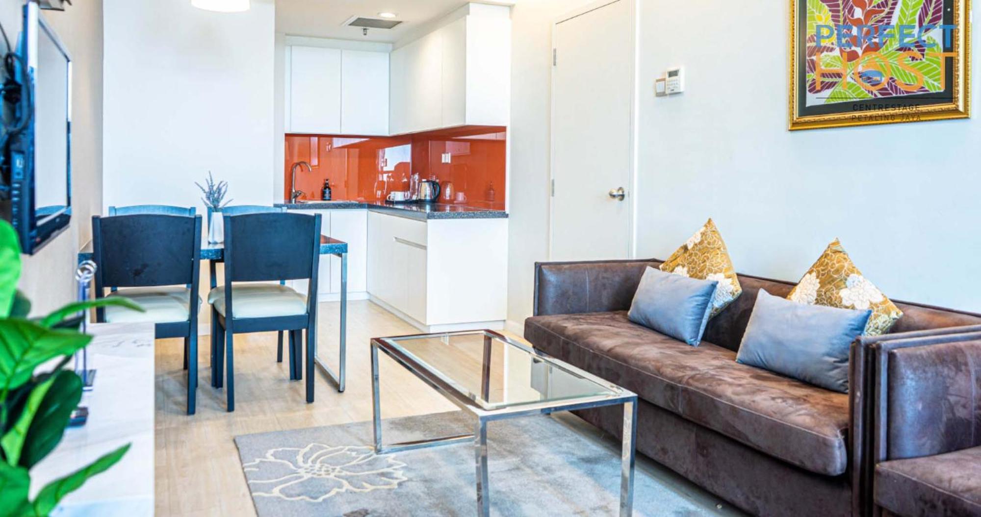 Centrestage Petaling Jaya By Perfect Host Hotel Exterior foto A typical apartment at The Residence
